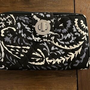 Vera Bradley wallet